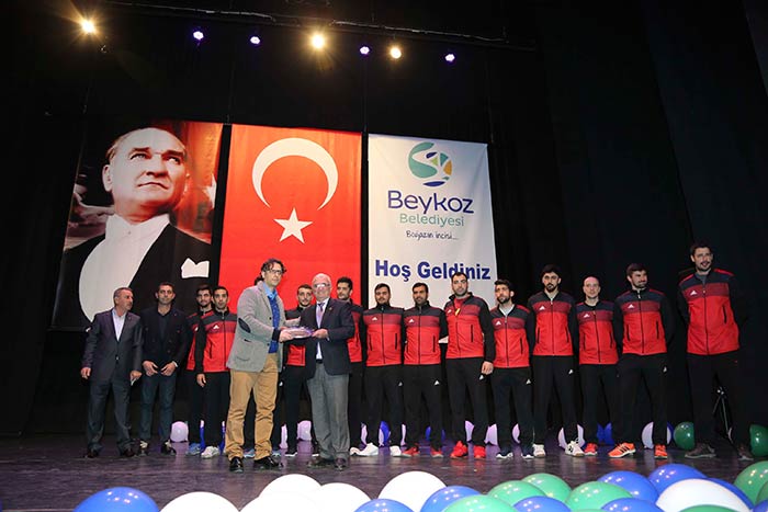Beykoz Kent Konseyi ve BİSK'ten Spor Ödülleri Gecesi