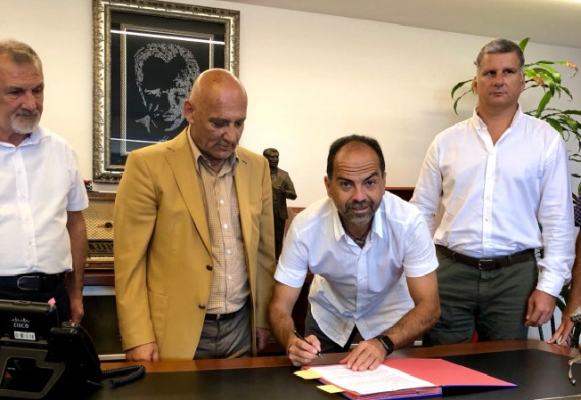 Akut Vakfı - Kartal Belediyesi iş birliği protokolü imzalandı