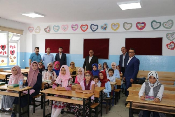 Başkan Hasan Can, Ahmet Yavuz Ortaokulu öğrencileriyle bir araya geldi