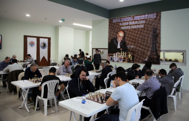 Kartal Belediyesi’nde Satranç Turnuvası Heyecanı Yaşanıyor