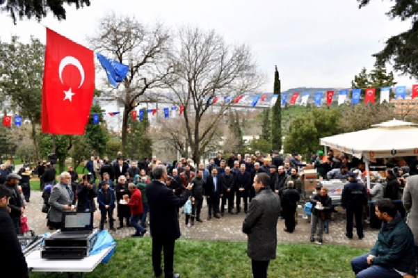 Türkmen Nakkaştepe Millet Bahçesi'nde Vatandaşlarla Buluştu