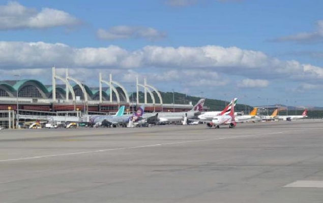Sabiha Gökçen Havalimanı'nda yıllık uçuş rekoru kırıldı