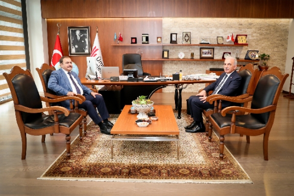 Orman ve Su İşleri Eski Bakanı Prof. Dr. Veysel Eroğlu’dan Başkan İsmet Yıldırım’a Ziyaret
