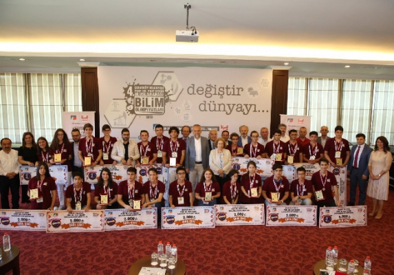 Çekmeköy Belediyesi Prof. Dr. Fuat Sezgin Uluslararası Bilim Olimpiyatları’nın Kazananları Belli Oldu