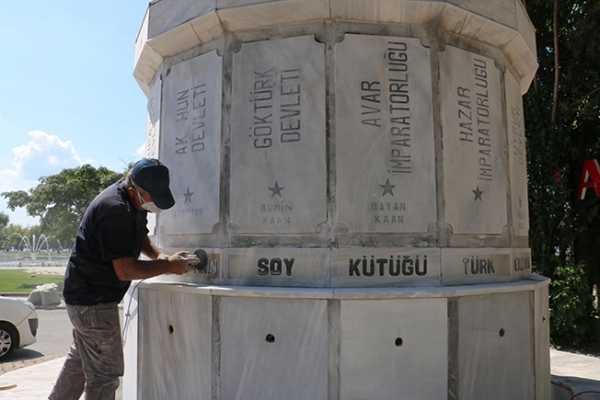 Kartal’daki Atatürk ve Türk Devletleri Anıtı İçin Restorasyon Çalışmaları Başladı