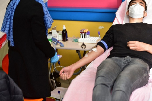 Tuzla’da Gençler Kan Bağışı Yaparak Umut Oldular