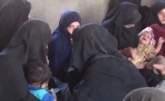 IŞİD'cilerin aileleri peşmergeye teslim oldu