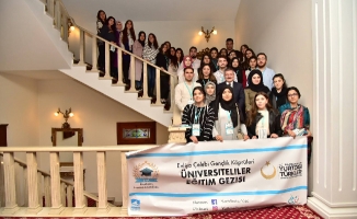 Başkan Şahin, Fransa’daki Türk öğrencilerle buluştu