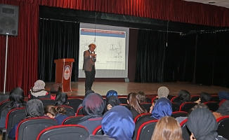 ‘Elektromanyetik kirlilik’ Ataşehir’de öğrencilere anlatılıyor